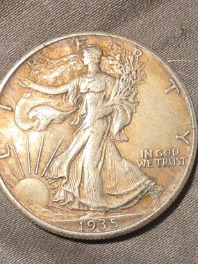 1935 Walking Liberty Half Dollar - Silver Tone